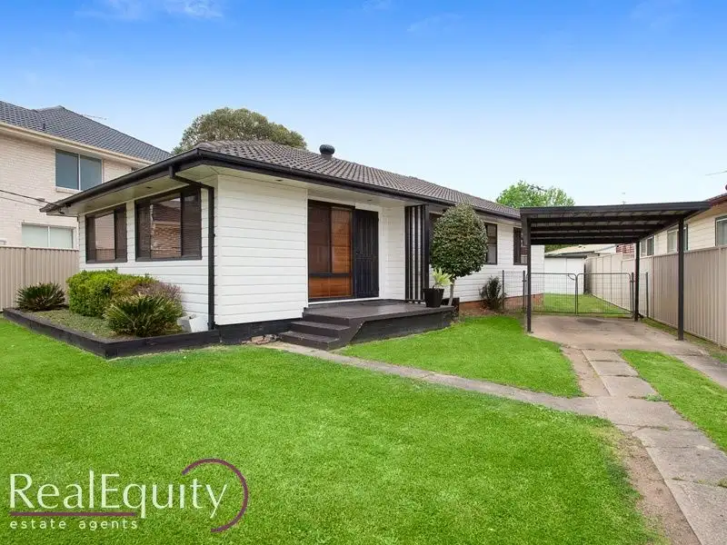 Main view of Homely house listing, 39 Huon Crescent, Holsworthy NSW 2173
