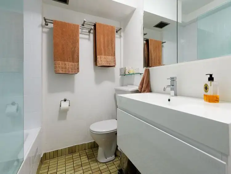 Fourth view of Homely apartment listing, 2/105 Victoria Street, Potts Point NSW 2011