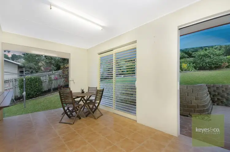 Fifth view of Homely house listing, 2 Kensington Court, Castle Hill QLD 4810