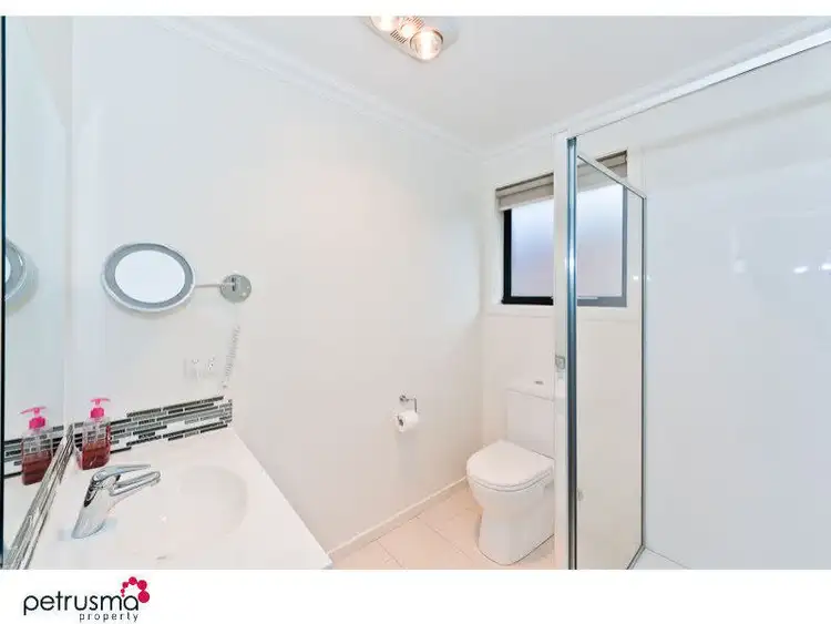 Sixth view of Homely unit listing, 2/49 Hance Rd, Howrah TAS 7018