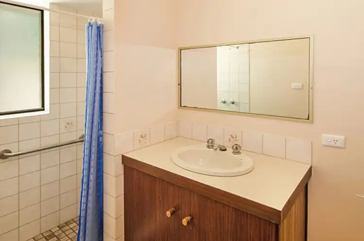 Seventh view of Homely semi-detached listing, 17B Guerin Street, Geographe WA 6280