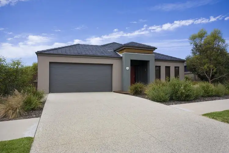 9 Conside Crescent, Torquay VIC 3228