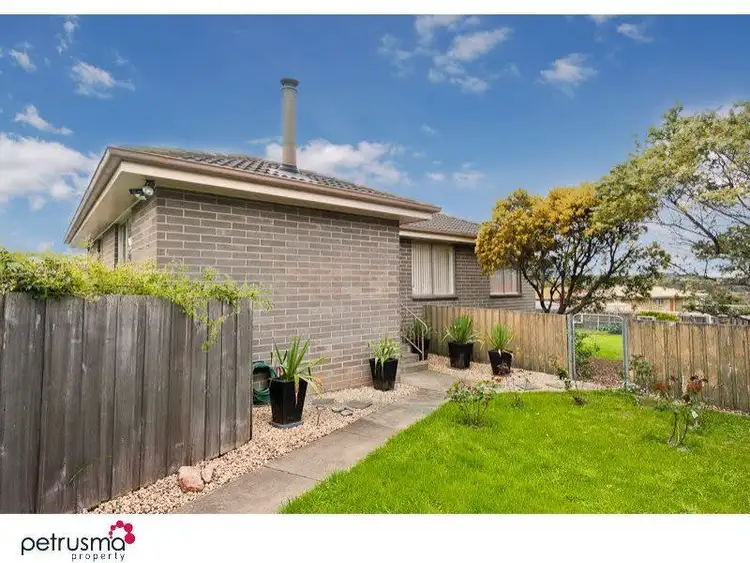 24 Fisher Drive, Herdsmans Cove TAS 7030