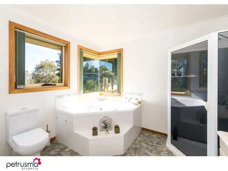139 Saddle Road, Magra TAS 7140