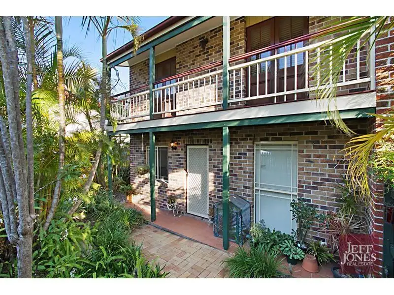 Main view of Homely townhouse listing, 2/26 Cronin Street, Annerley QLD 4103