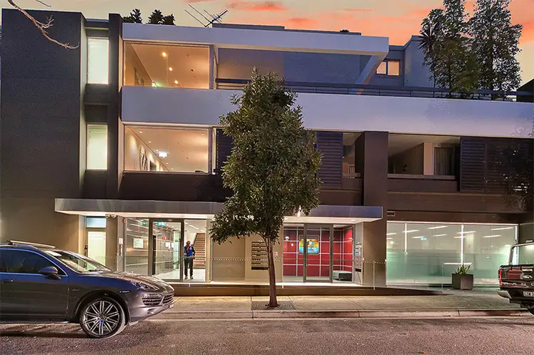 Fifth view of Homely apartment listing, 102/1 Cassins Avenue, North Sydney NSW 2060