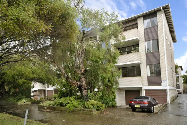 2/54 Solander Street, Monterey NSW 2217