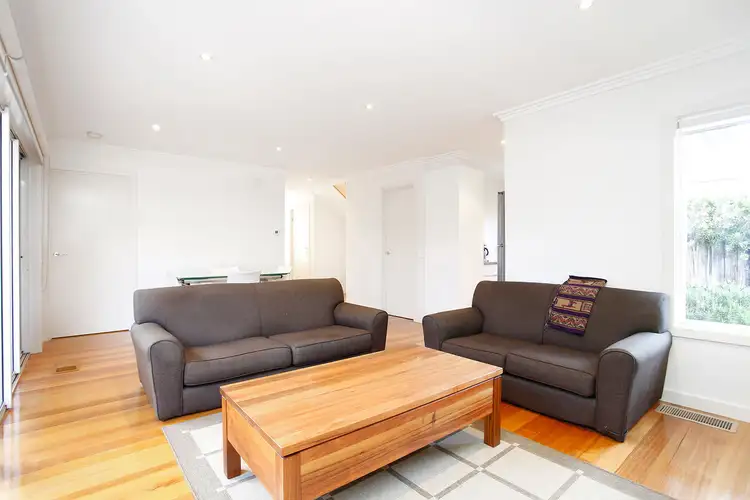 Sixth view of Homely unit listing, 2/5 Golf Avenue, Rosanna VIC 3084