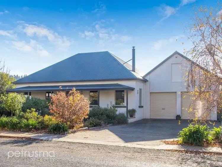 11 Bridge Street, Richmond TAS 7025