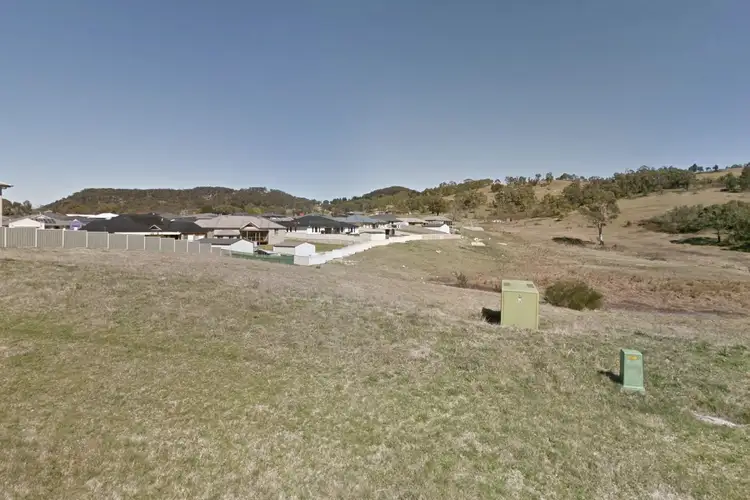 29 Kirkley Street, South Bowenfels NSW 2790