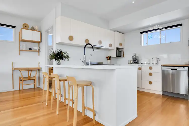 2/1 Pinnacle Close, Cape Paterson VIC 3995