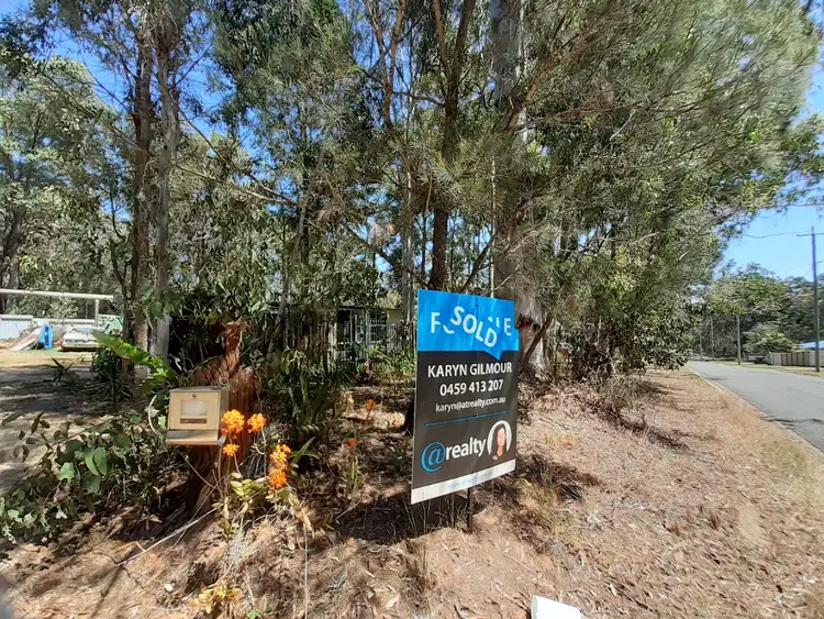 28 Shore Street, Russell Island QLD 4184