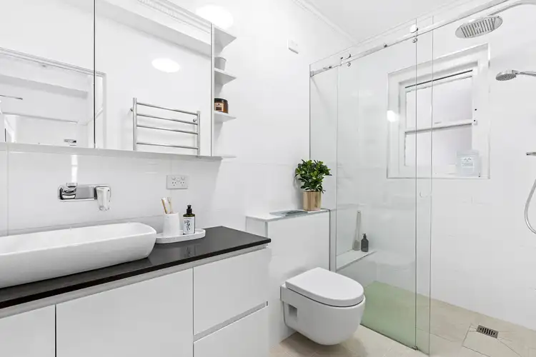 Fifth view of Homely apartment listing, 8/10 Tusculum Street, Potts Point NSW 2011