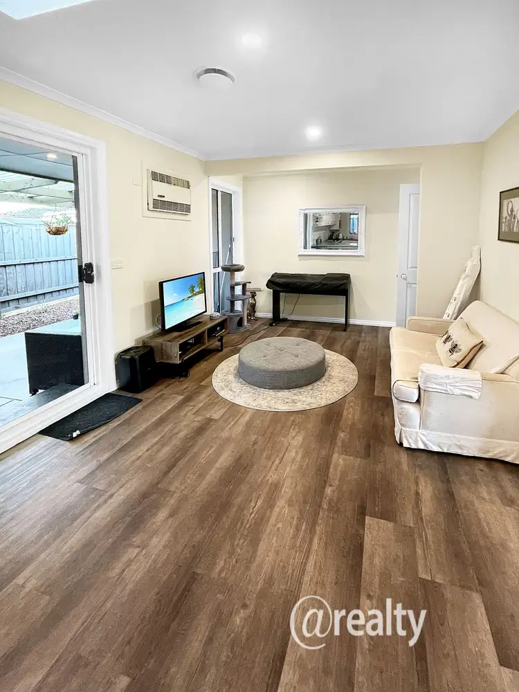Main view of Homely unit listing, 1/4 Norman Road, Drouin VIC 3818