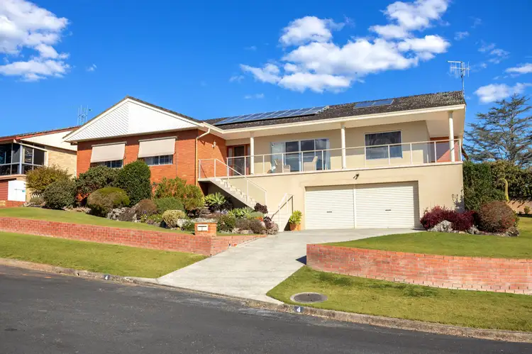 4 Dugdale Avenue, Taree NSW 2430