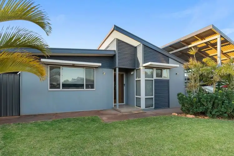 6 Searaven Crescent, Exmouth WA 6707
