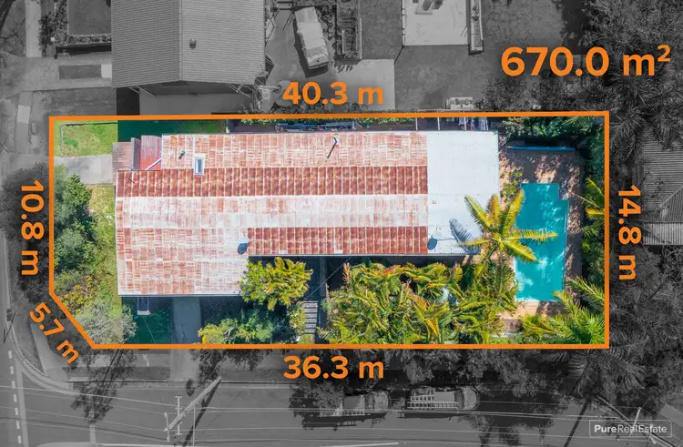 2 Redbourne Street, Chermside West QLD 4032