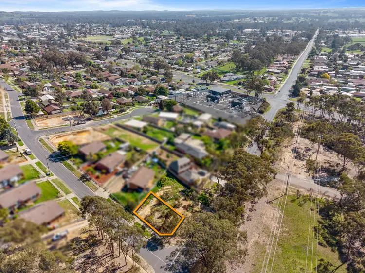 43 Monash Drive, Seymour VIC 3660