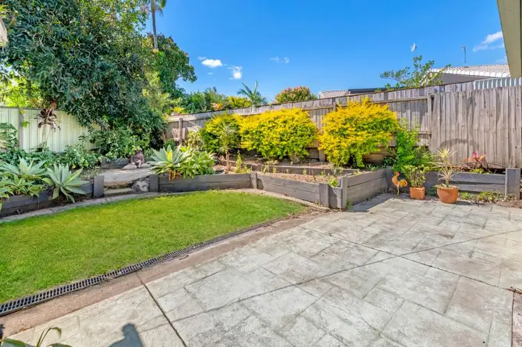 Fifth view of Homely house listing, 25 Petherbridge Avenue, Merrimac QLD 4226