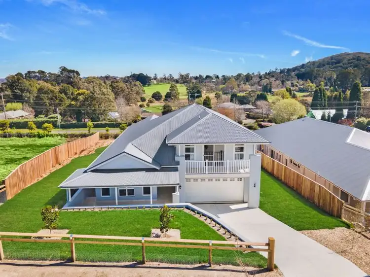 23 Sir James Fairfax Circuit, Bowral NSW 2576