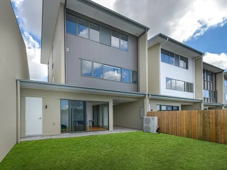 Second view of Homely townhouse listing, 20/1 Lyra Avenue, Hope Island QLD 4212