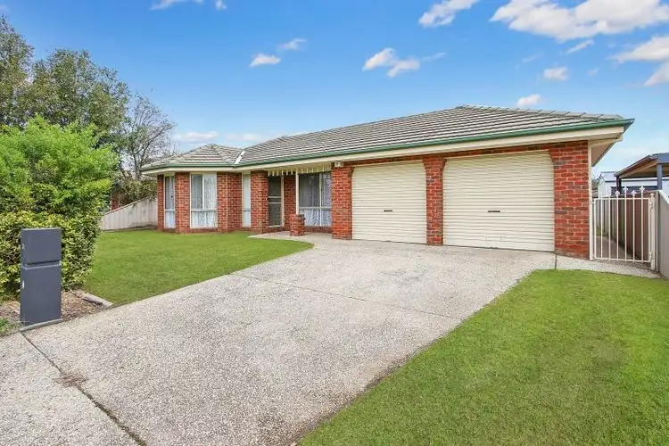 31 Dundee Drive, West Wodonga VIC 3690