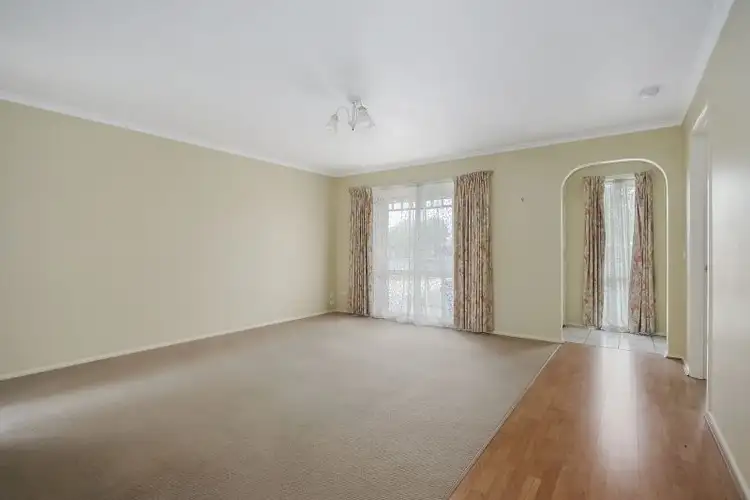 Second view of Homely house listing, 31 Dundee Drive, West Wodonga VIC 3690