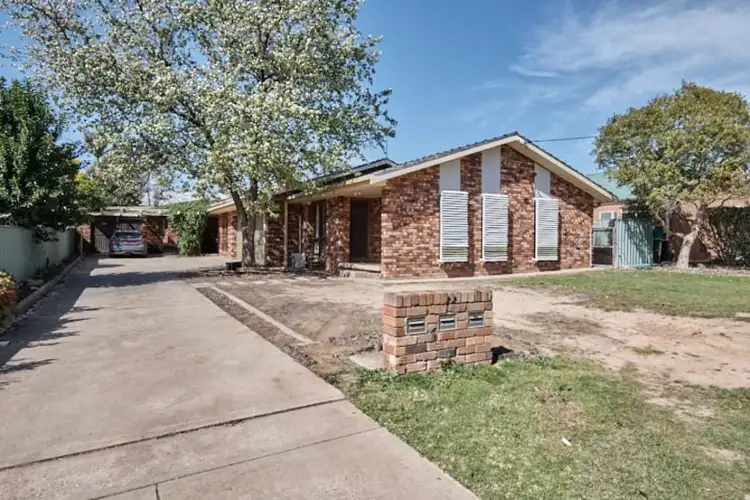 3/33 Kenneally Avenue, Kooringal NSW 2650