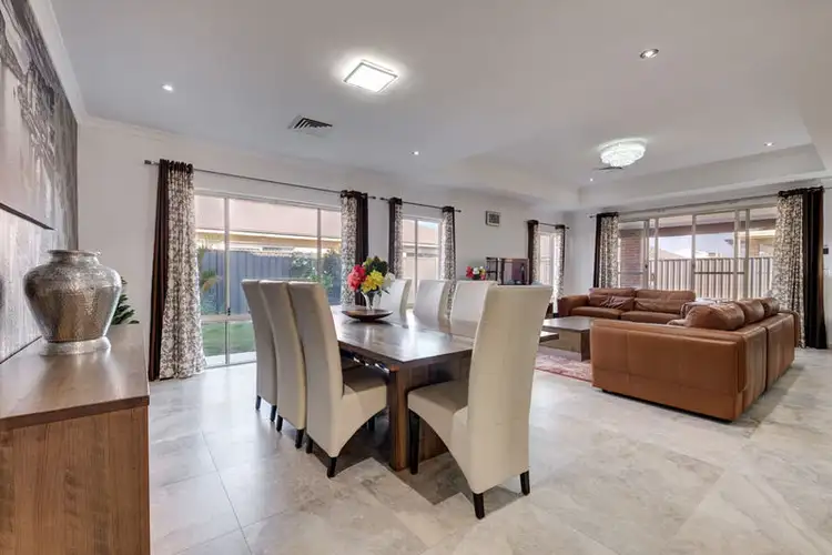 Fourth view of Homely house listing, 5 Berkshire Approach, Piara Waters WA 6112