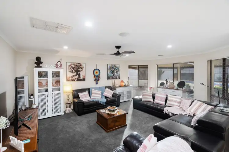 Sixth view of Homely house listing, 16 Walla Place, Glenfield Park NSW 2650