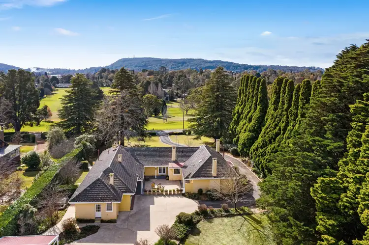 13 Links Rd, Burradoo NSW 2576