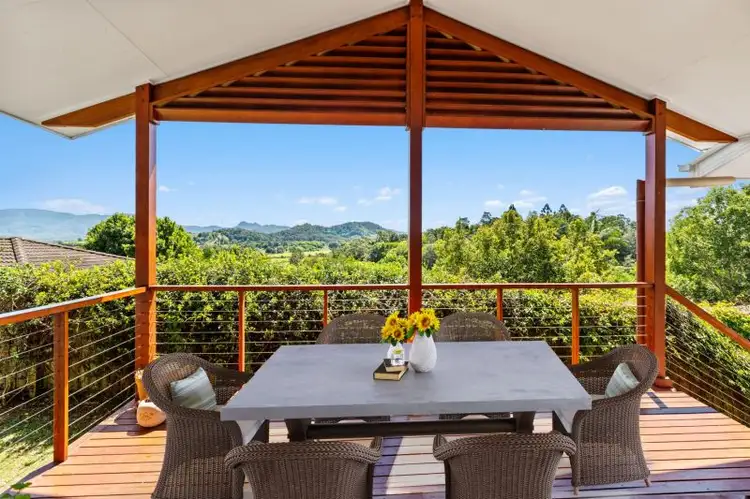 2/8 Saddle Way, Murwillumbah NSW 2484