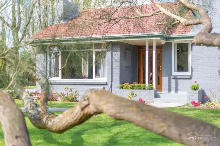 5 Lonsdale Promenade, Westbury TAS 7303