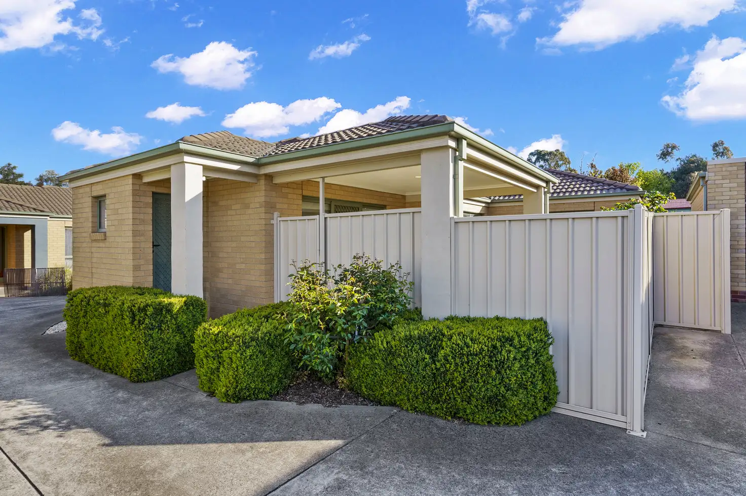 Main view of Homely unit listing, 2/40 Gavan Street, Broadford VIC 3658