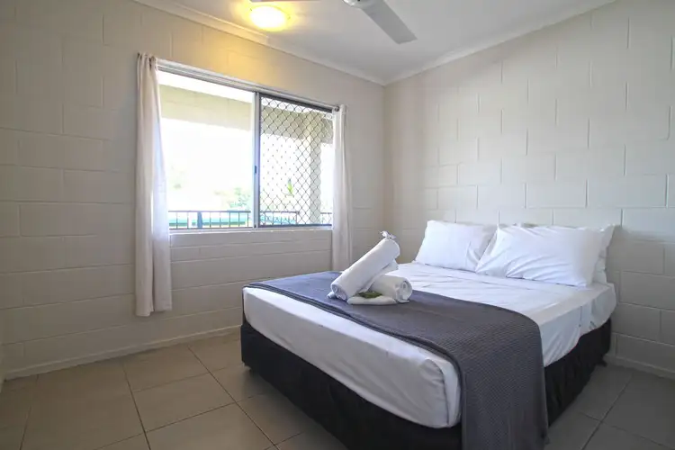 Fourth view of Homely apartment listing, 8/98 Pease Street, Manoora QLD 4870