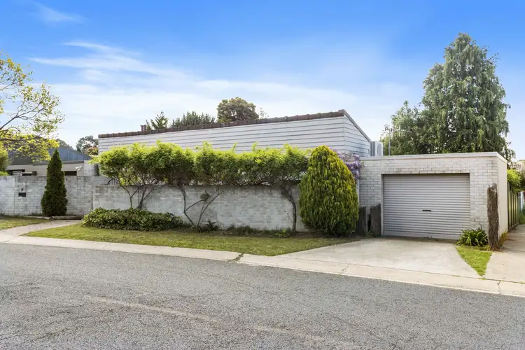 11 Lazar Place, Chapman ACT 2611