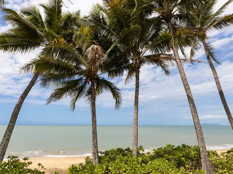 61/65 Vasey Esplanade, Trinity Beach QLD 4879