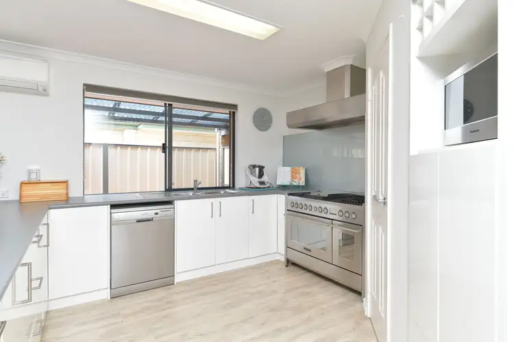 Sixth view of Homely house listing, 17 Silich Court, Mundijong WA 6123