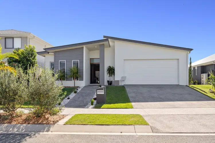 5 Hampton Close, Baringa QLD 4551