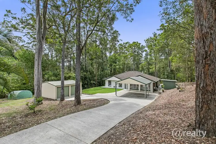 8 Clematis Court, Cashmere QLD 4500