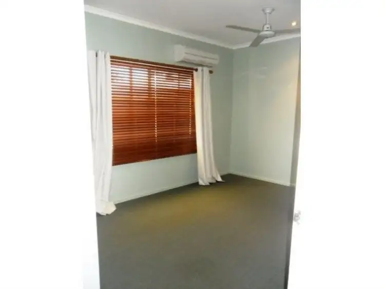 Seventh view of Homely house listing, 5 Andrea Place, Emerald QLD 4720