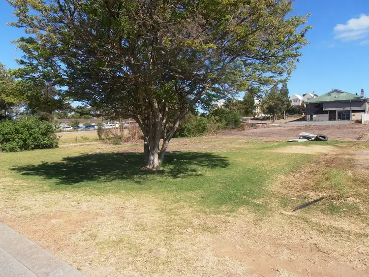 20 Hall Street, Mandurah WA 6210