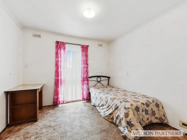 Fifth view of Homely house listing, 2 Marin Court, Broadford VIC 3658