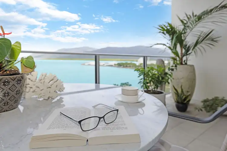 1004/99 Esplanade, Cairns City QLD 4870