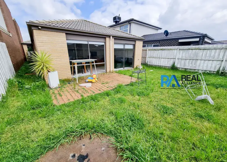 Fifth view of Homely house listing, 9 Sallys Run, Hampton Park VIC 3976