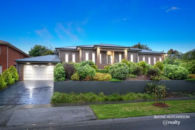18 Sugar Gum Boulevard, Greensborough VIC 3088
