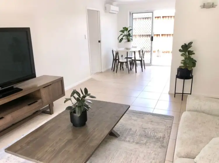Main view of Homely townhouse listing, 4/2792 Logan Road, Underwood QLD 4119