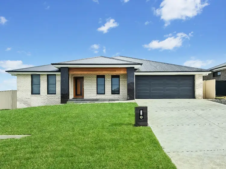60 Newlands Crescent, Kelso NSW 2795