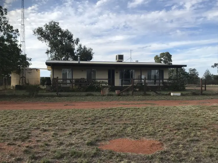 129 Arthur Hall VC Way, Coolabah NSW 2831