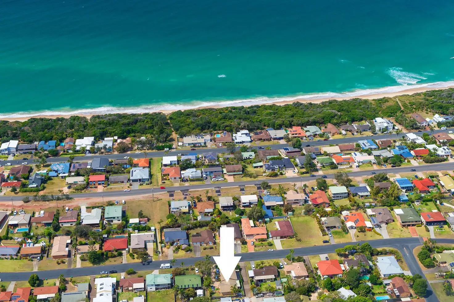 Main view of Homely villa listing, 2/31 Fiona Crescent, Lake Cathie NSW 2445